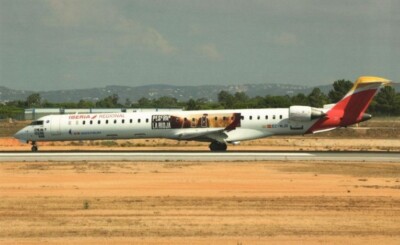 Air Nostrum - Iberia Regional CRJ 1000 EC-MJO 