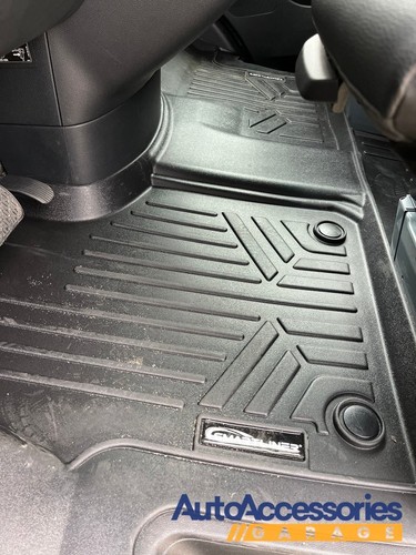 Smartliner Black 1st & 2nd Row Floor Liners for Toyota Corolla Cross - Picture 4 of 7