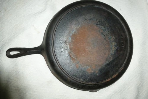 Vintage Unmarked Birmingham Stove Range 12 7/16 Inch No 10 Skillet USA