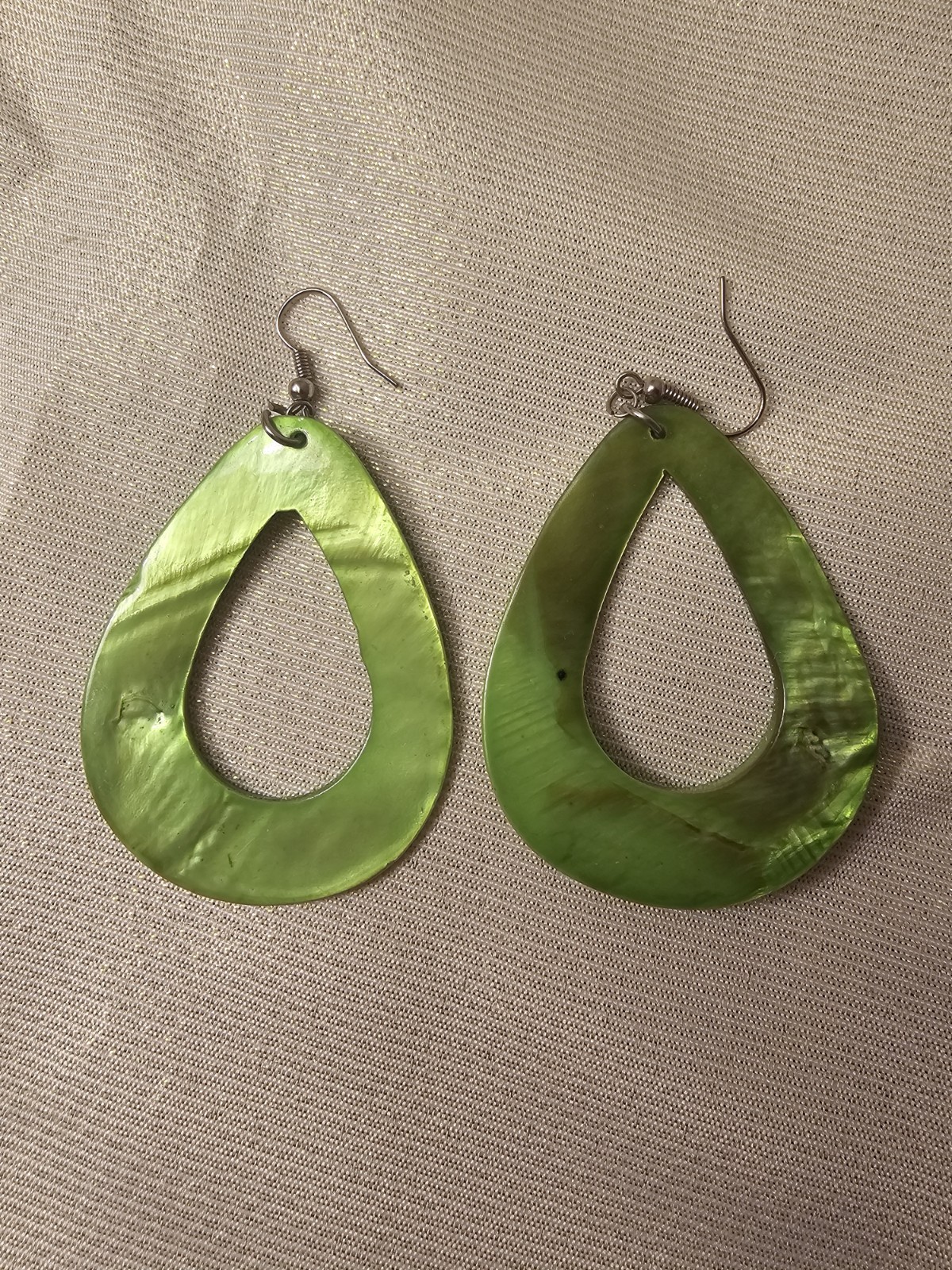 Shell Green Tear Drop Dangle EarringsNatural shell - image 2