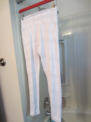 NWOT women's active wear leggings SOFT Buffbunny Collection Size M white/gray