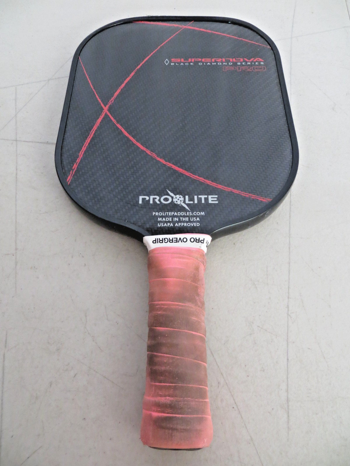 Paleta Pickleball Prolite Titan Pro Black Diamond Series aprobada por la USAPA