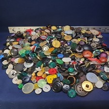 Buttons Lot Of 100 Antique Vintage Modern Uni...