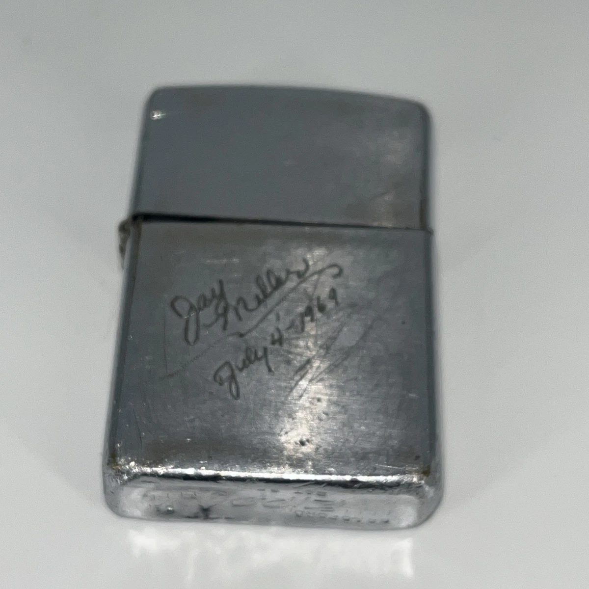 Preços baixos em Zippo 1966 | eBay