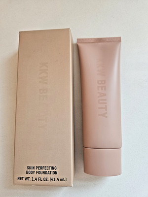 KKW BEAUTY Skin Perfecting Body Foundation Dark 1.4 oz New in Box