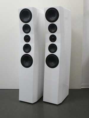 SVS Ultra Evolution Titan High-End Standlautsprecher