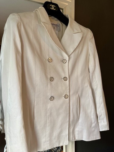 CHANEL BOUTIQUE White Cotton Vintage Jacket sz 36 - Picture 3 of 12