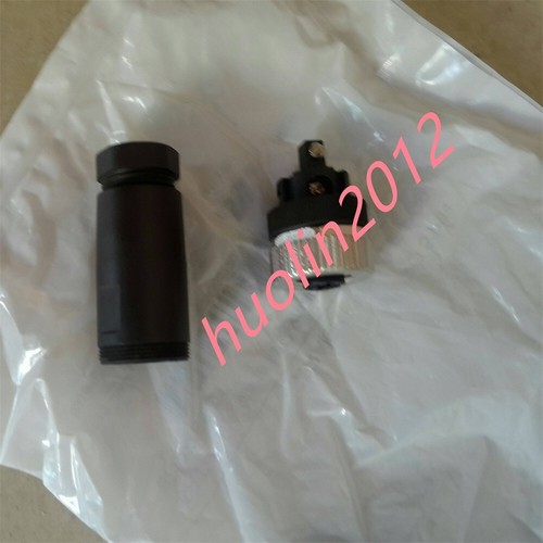 1pcs New AB connector 871A-TS5-D1 - Picture 2 of 3