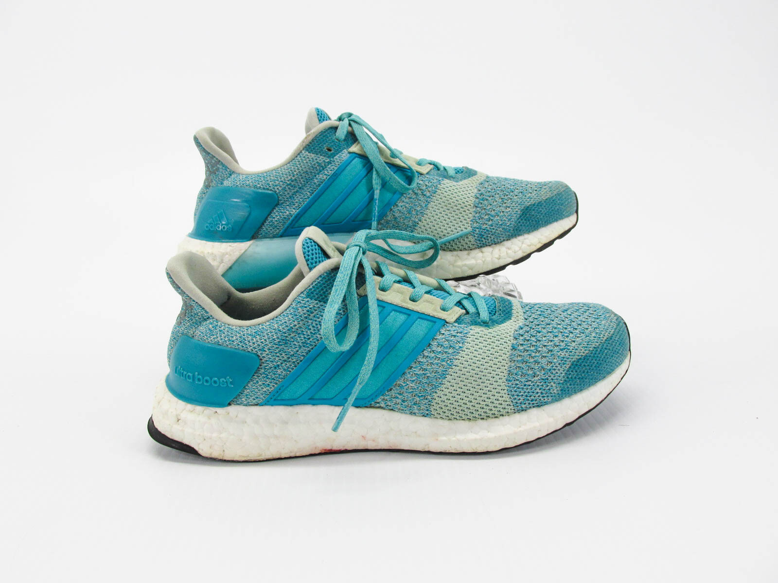 ultra boost st womens