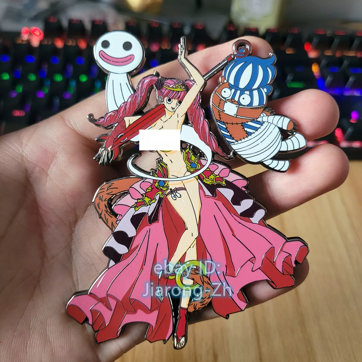 Original Anime ONE PIECE / Perona Metal Pin Badge Collectible Rare