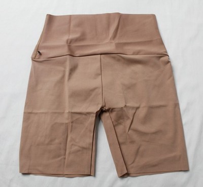 Leonisa Women's Stay-In-Place Seamless Shapewear Shorts NN7 Brown Medium NWT