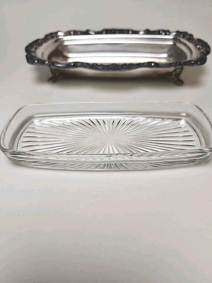 Plato de mantequilla cubierto Poole EPCA Lancaster rosa plateado con inserto de vidrio de colección Foto 4 de 4