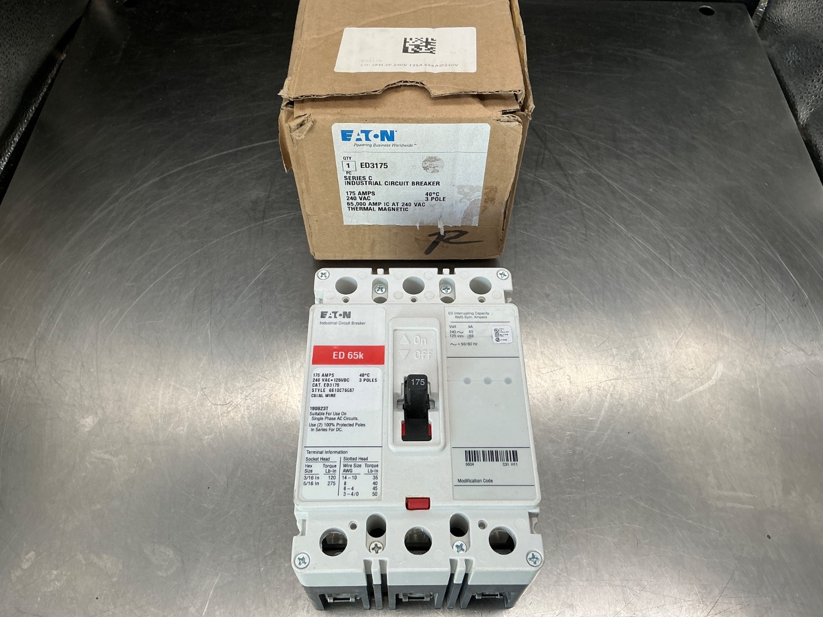Eaton ED3175 Industrial Circuit Breaker 3-Pole, 175a