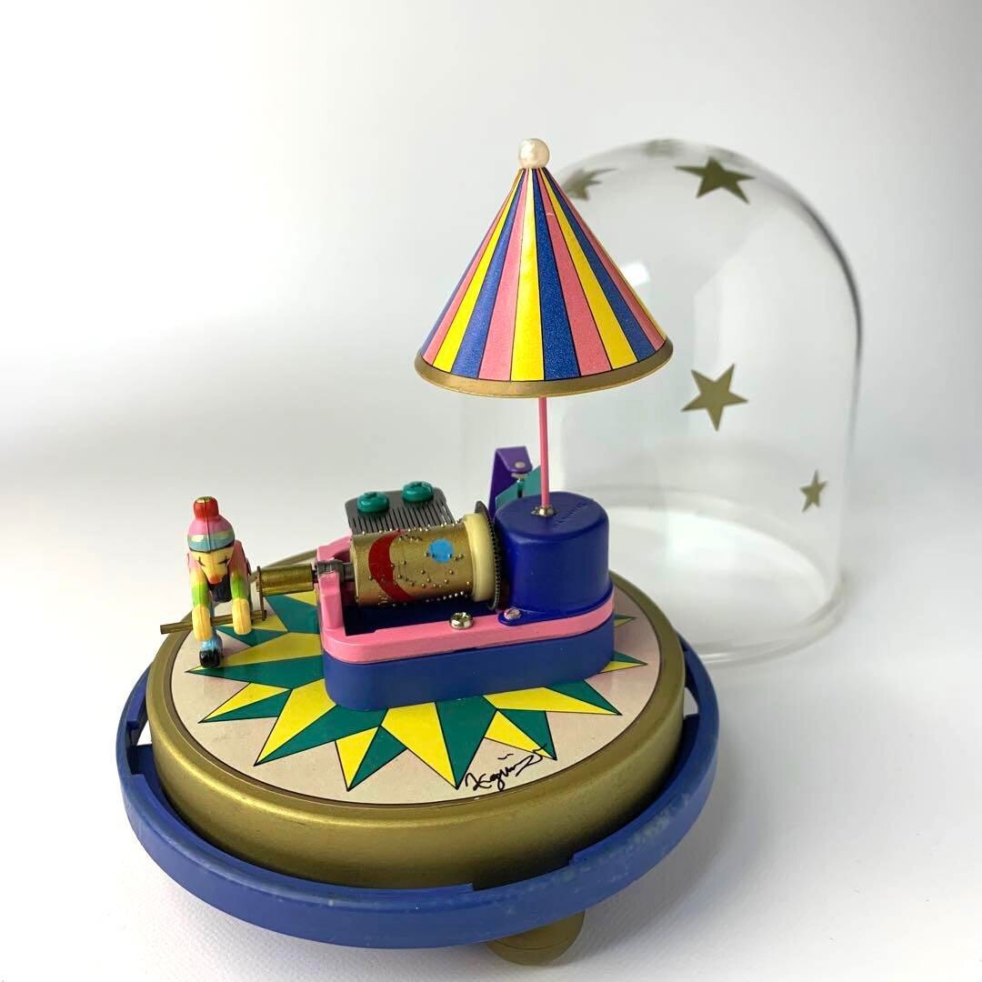 Murai Koji Clown Sankyo Music Box Around the World in 80 Days A