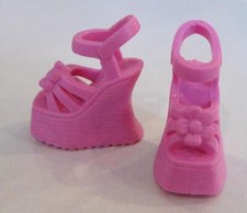 FASHION FEVER FASHIONISTAS BARBIE DOLL SHOES FLOWER MD PINK CHUNKY WEDGE SANDALS
