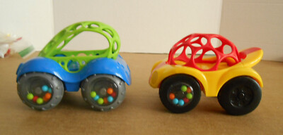 Oball Go Grippers Cars Yellow & Red and Blue & Green P11