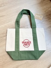 New Trader Joe's Limited Edition Holiday 2025 Mini Canvas Tote Bag Green