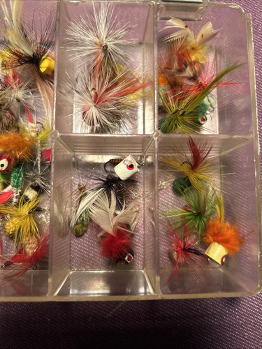 Vtg 1950’s-60’s HUGE LOT 65pc of FLY FISHING FLIES LURES HOMEMADE HAND TIED - Picture 18 of 21