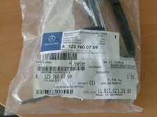 Mercedes W123 Türgriff vorne links A 123 760 07 59 *nagelneu*OVP* Mercedes W123 Türgriff vorne links A 123 760 07 59 *nagelneu*OVP*