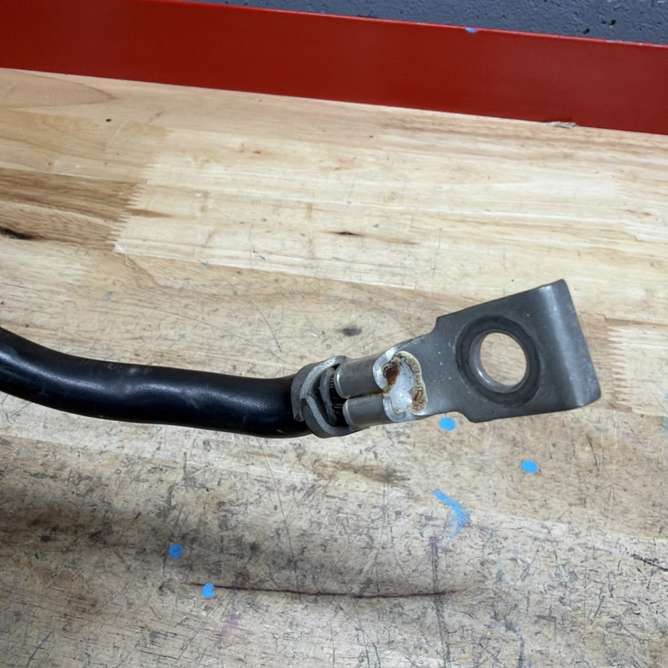 2006-2013 BMW 328i 335i E90 E92 Negative Battery Cable IBS Sensor OEM 9215952 Foto 2 de 4