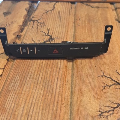  13-17 Acadia Enclave Traverse Center Hazard Warning Switch Selector Assembly