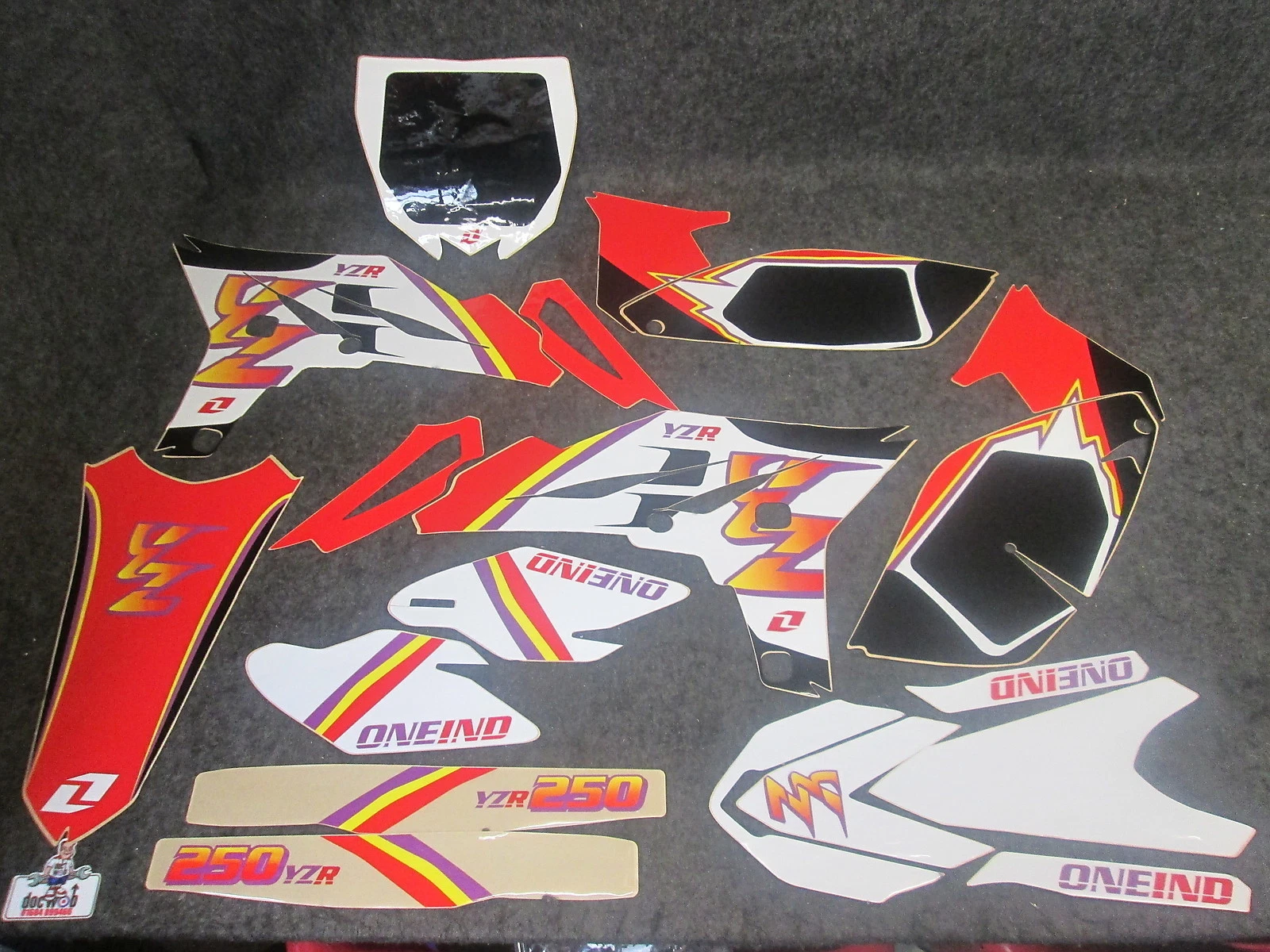 YAMAHA YZF250 2010-2013 One Industries white retro old school 90'S graphics 1G65