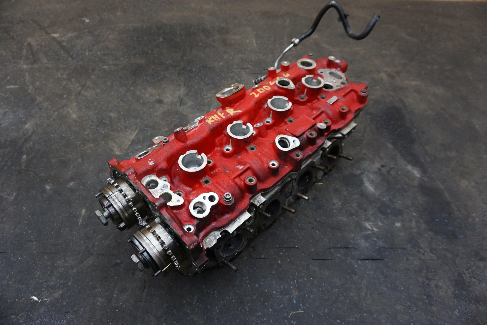 Right Engine Cylinder Head Assembly 320922 OEM Ferrari California T 2015