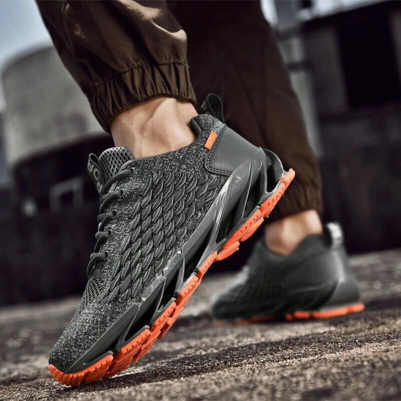 Can a woman wear a men's running shoe deals