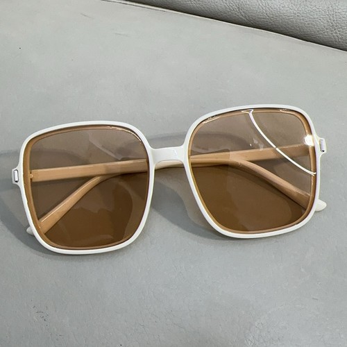 New Square Sunglasses Gradient Color 2025 for Women Trend Anti-UV Retro Sunglass - Picture 4 of 8