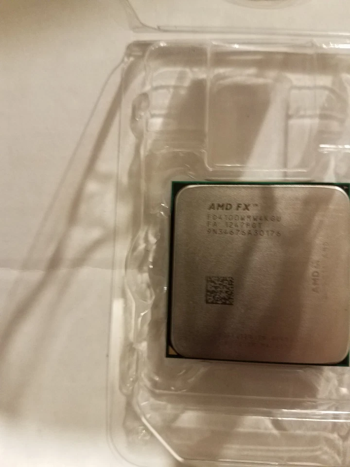 AMD FX-Series FX-4100 4 Core  3.6GHz Socket AM3+ CPU FD4100WMW4KGU - Image 4 of 4