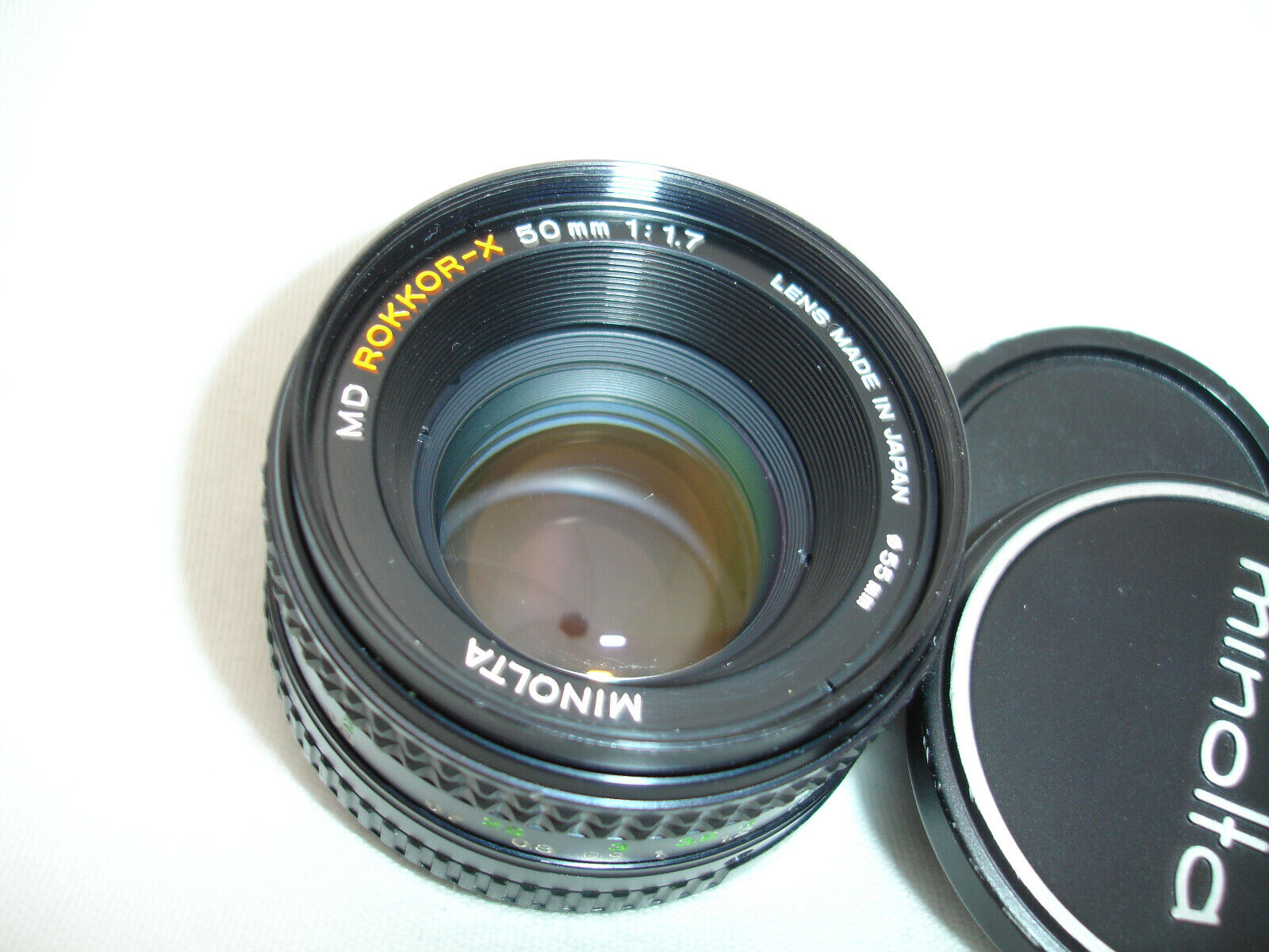 MINOLTA MD mm f.7 LENS , Rokkor x , MD mount Sn