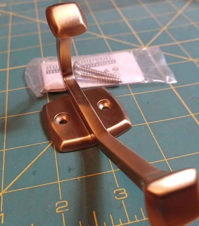 X3 Liberty B31094C-CZ-C Mandara Gancho 4 3/8" Champagne Bronce Abrigo, Sombrero Bata Foto 3 de 4