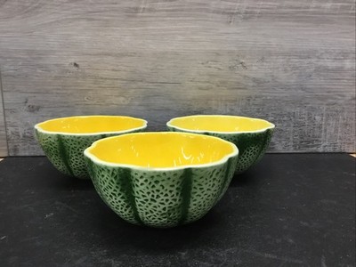 Set Of 3 Textured Ceramic Cantaloupe Fruit Bowls