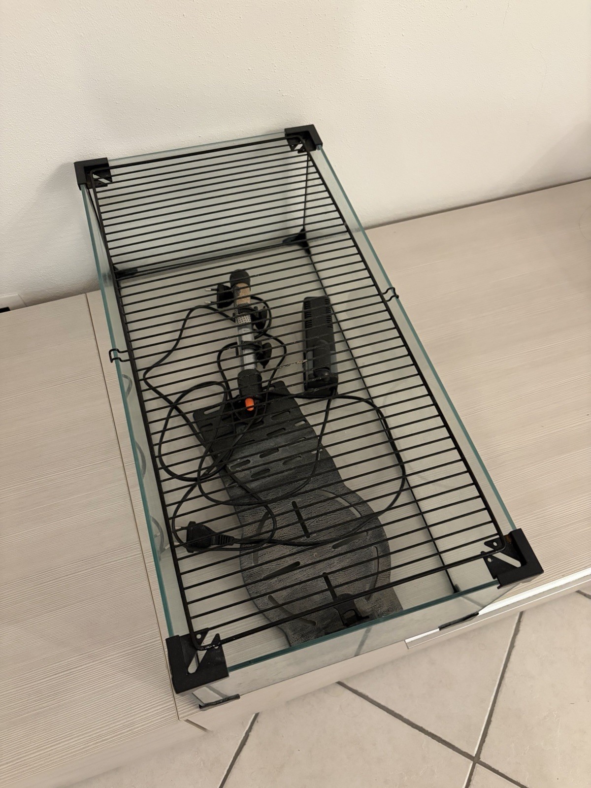 Vasca per tartarughe o pesci - Acquario - Terrario - 60x30x20 cm - Con accessori