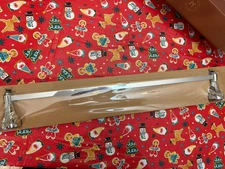 Pfister BTB-DE2D Arterra 24" Towel Bar, Polished Nickel