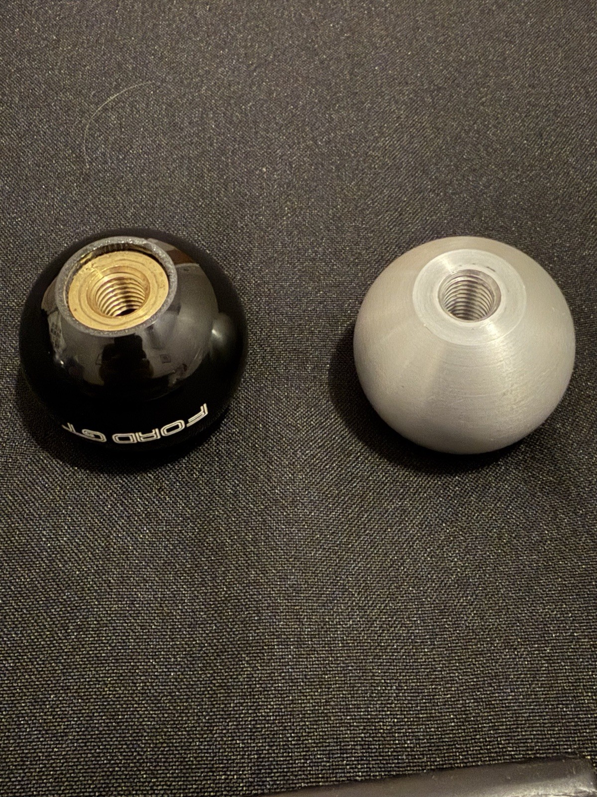 Ford GT 6-Speed Shift Knob Set Black Script & Aluminum 