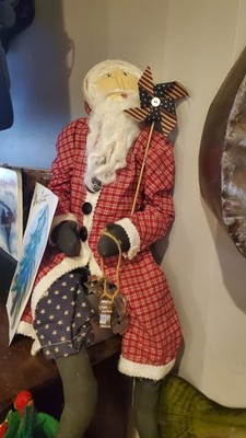 Lot 3 Patterns SANTA uncle Sam  RAGGEDY Ann.  PRIMITIVES Farmhouse Started..Read