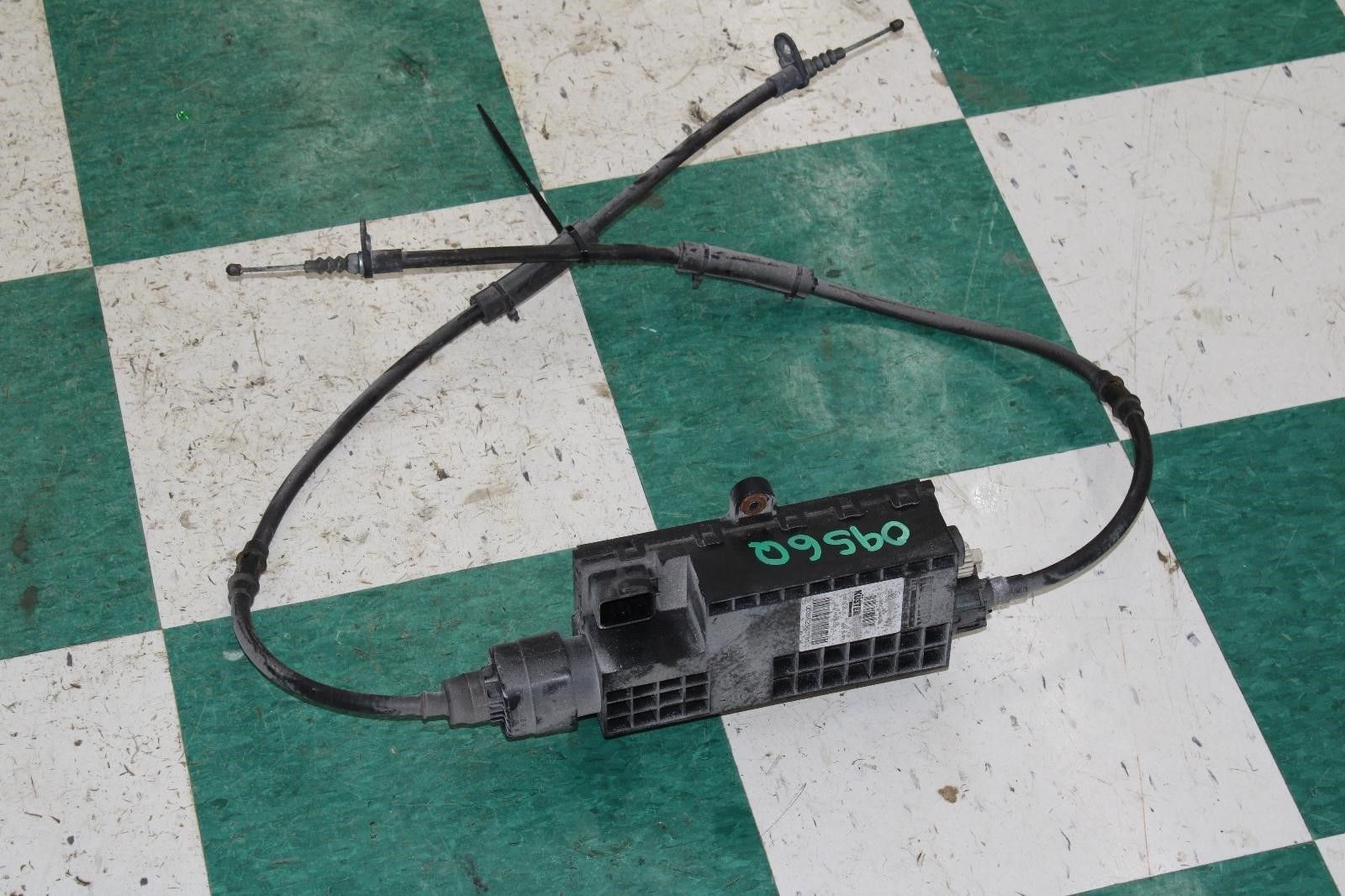 14-17 Ghibli Emergency Parking Brake Actuator Assy OEM Factory LH RH Cables OE