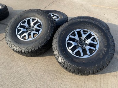 17'' Ford F-150 Raptor Bronco OEM rims wheels 10461 tires 37'' BFG
