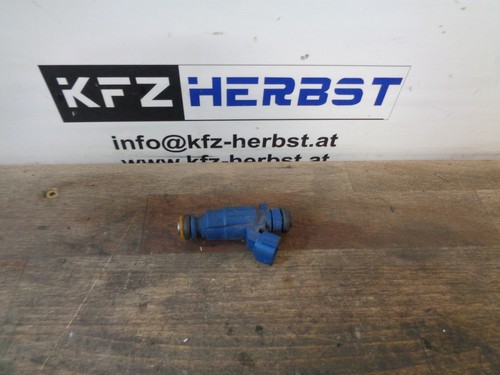 Hyundai i30 Einspritzventil 353102B000 1.4 77kW G4FA 100921