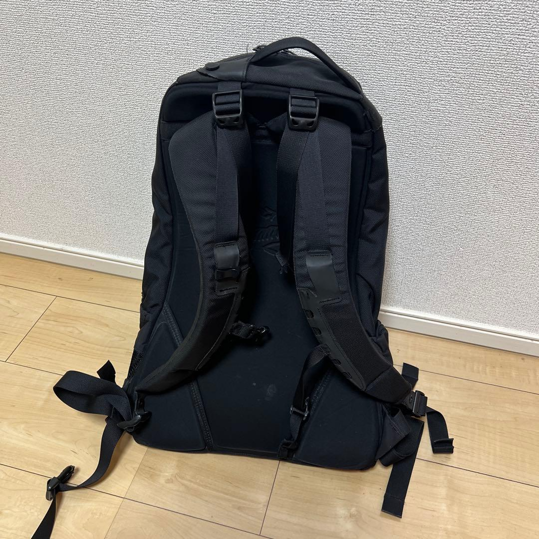 Arc'teryx Arro 22 Backpack Black Used From JAPAN | eBay