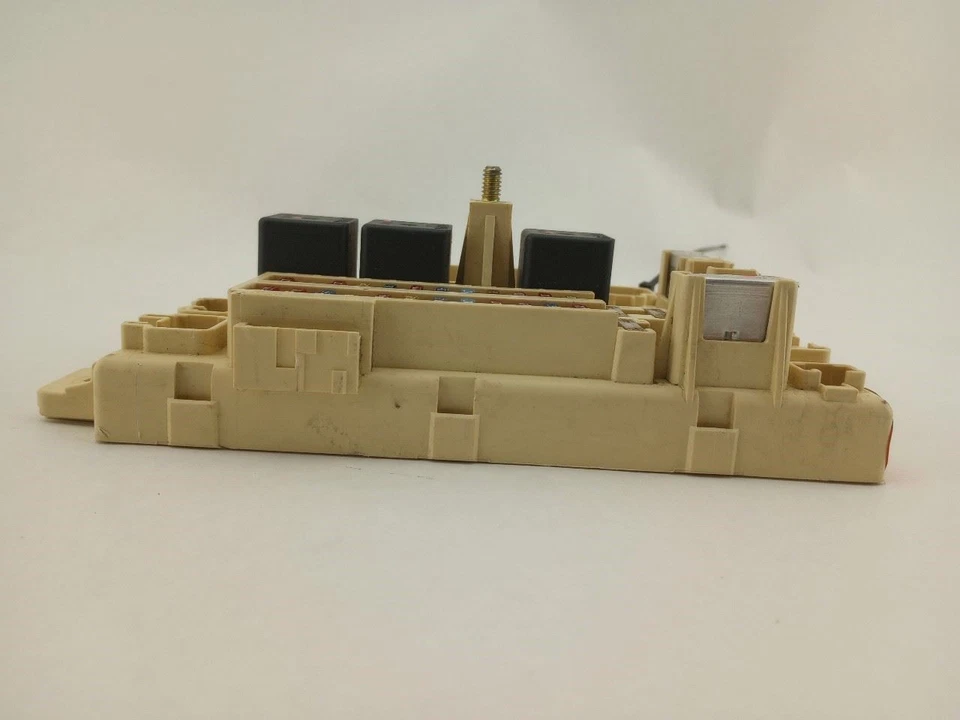 ** Как есть ** Jeep Cherokee XJ предохранитель коробка для хранения 4,0 л 6 цилиндров подходит 1997-2001 - Изображение 4 из 4