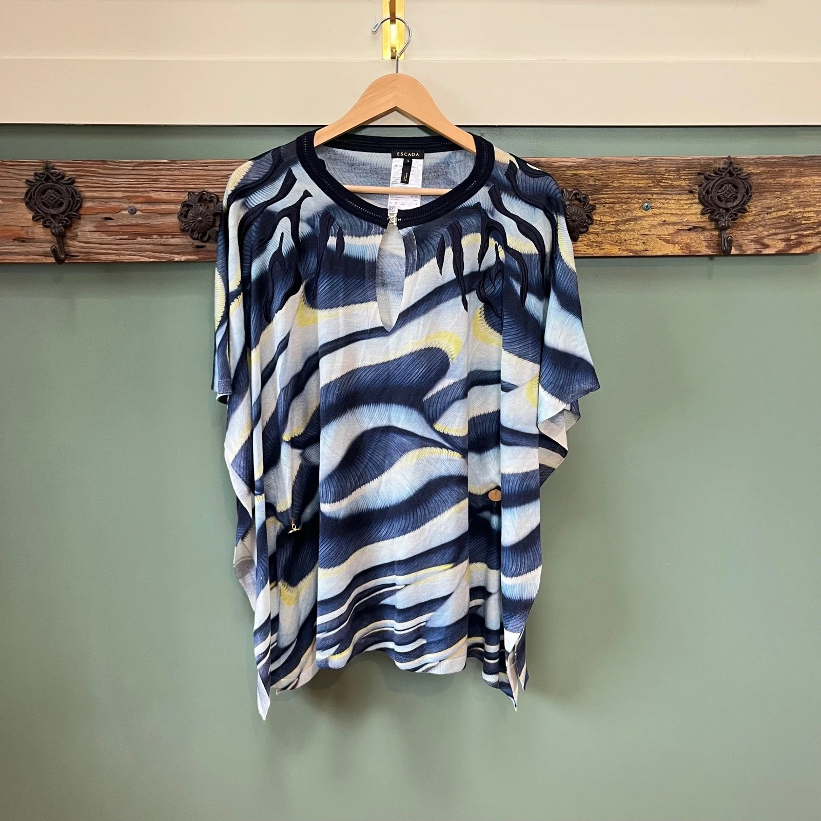 Escada Shenja Blue Abstract Print Wool Silk Knit Poncho Top Size S Made in Italy