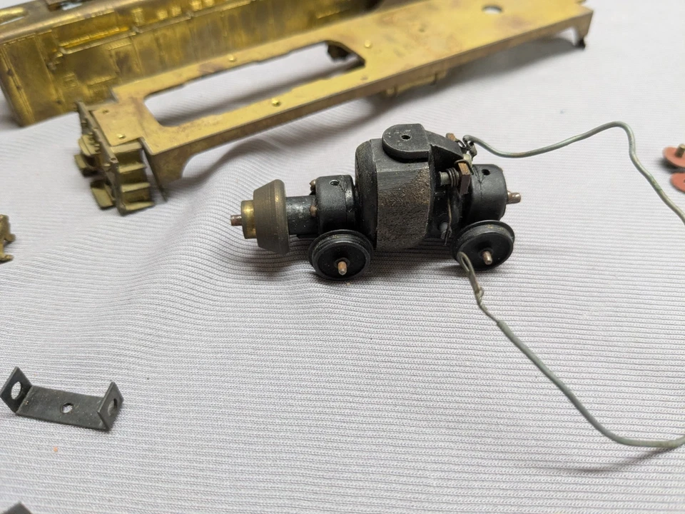 HO scale KEMTRON  -Japan-    Brass  Baldwin Locomotive  kit   read - Image 2 of 4