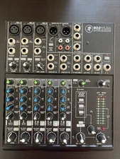 Mackie 802VLZ4 8-Channel Mic/Line Sound Mixer with Onyx Preamplifiers
