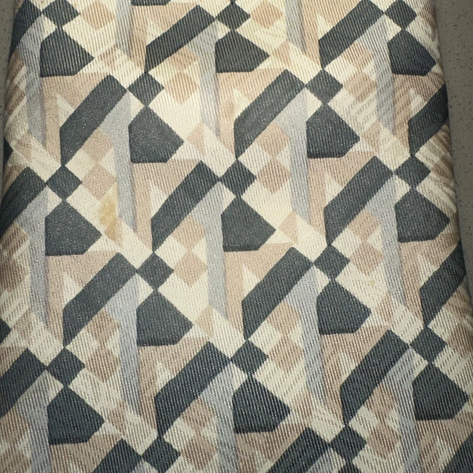 NINA RICCI МУЖСКОЙ ГАЛСТУК БЕЖЕВЫЙ/ПЕЙСЛИ ШИРИНА: 3,3/4» ДЛИНА: 59» - Изображение 4 из 4