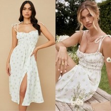 House of CD CHRISTABEL IVORY FLORALSHIRRED MIDI DRESS Size Large