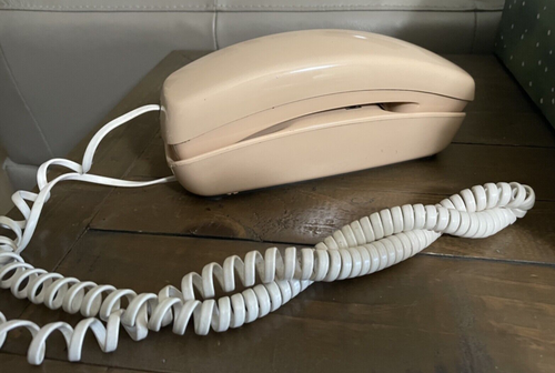 Vintage Beige Western Electric Push Button Trimline phone & 60" Cord - Picture 2 of 7