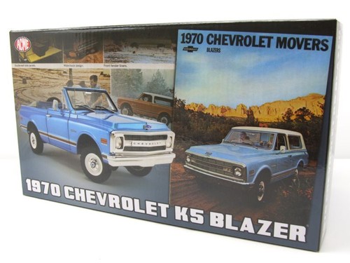 Chevrolet K5 Blazer 1970 Azul Coche a Escala Blanco 1:18 Acme - Imagen 11 de 11