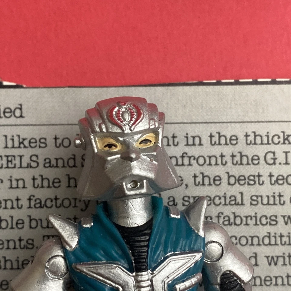 GI Joe Hasbro Cobra Commander Battle Armor 1987 Action Figure w/File Card - Image 3 of 4